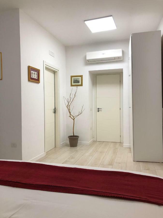 Fv Studios Riviera Naples Luaran gambar